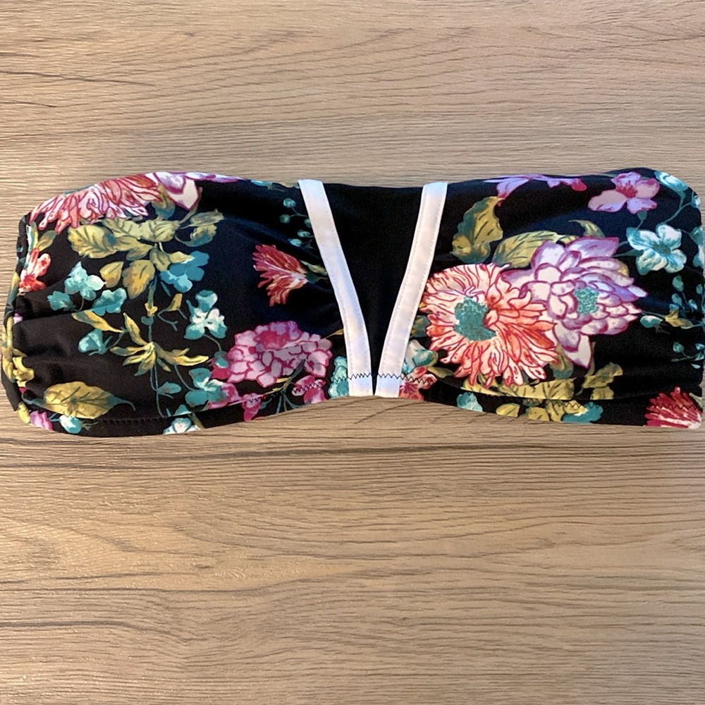 Land’s End | Bikini Top